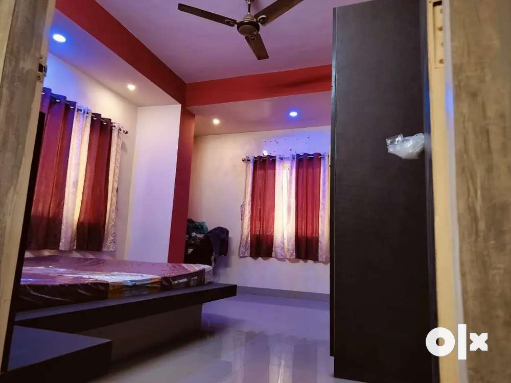AMAZING 2BHK FURNISHED FLAT FOR SALE