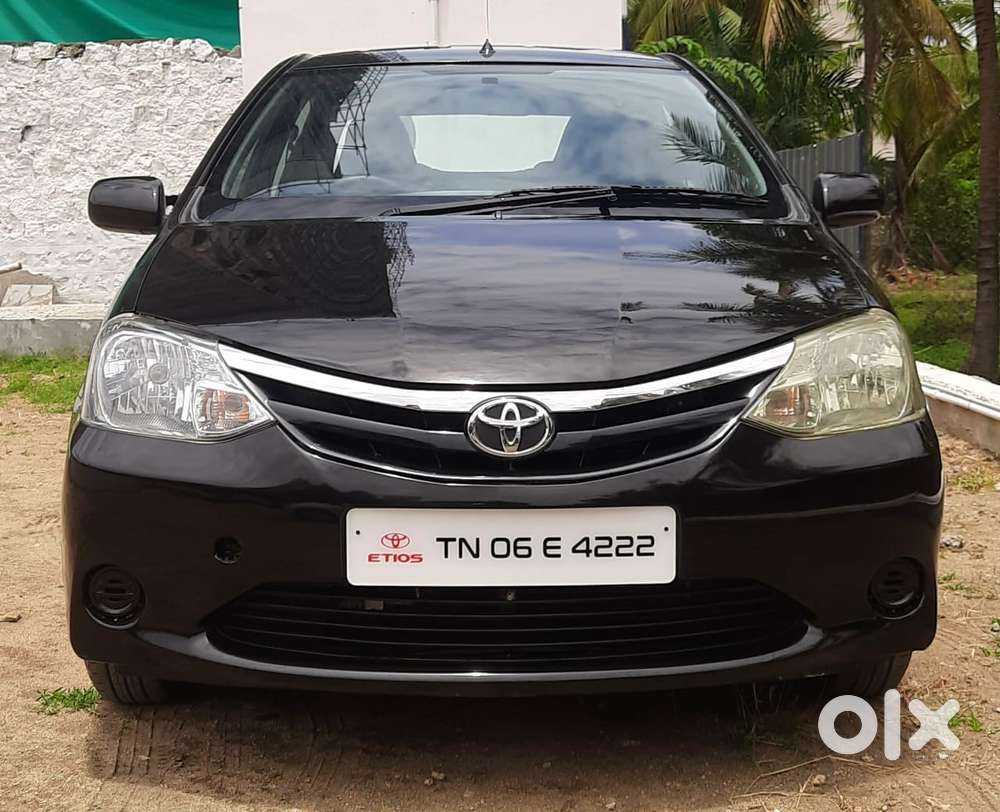 Toyota Etios 2010-2012 G, 2011, Petrol