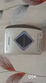 Aiwa cassette player (only fm radio working)