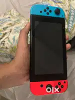 Cracked Nintendo Switch V1