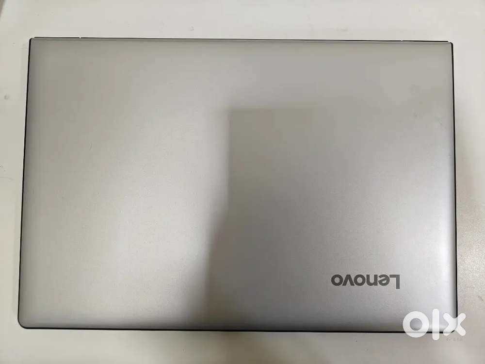 Lenovo ideapad i3