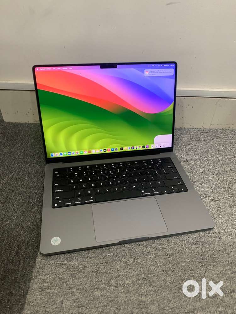 Apple MacBook Pro M2 Pro 2023 14inch 16GB 512GB A2779 Warranty