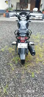 75000km service done head decarbone, new chin and sprocket