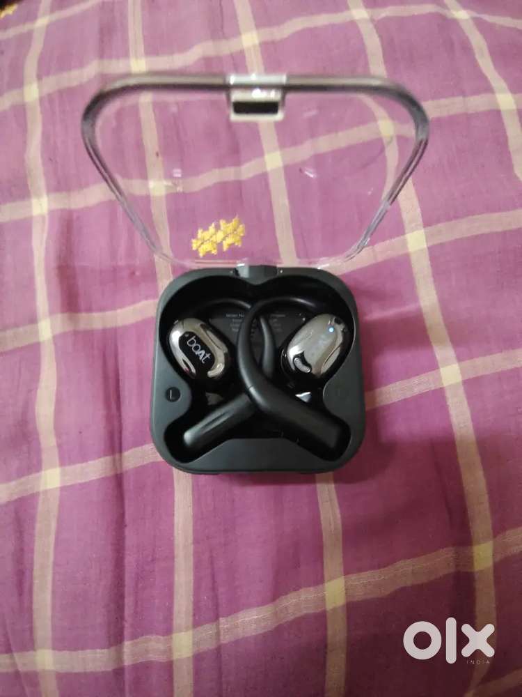 Boat Airdopes Progear