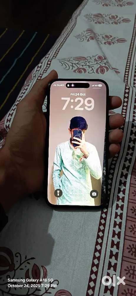 Iphone 15 128 gb in good condition