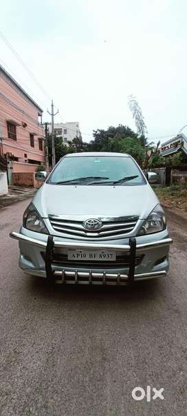 Toyota Innova 2.5 G (Diesel) 8 Seater, 2008, Diesel