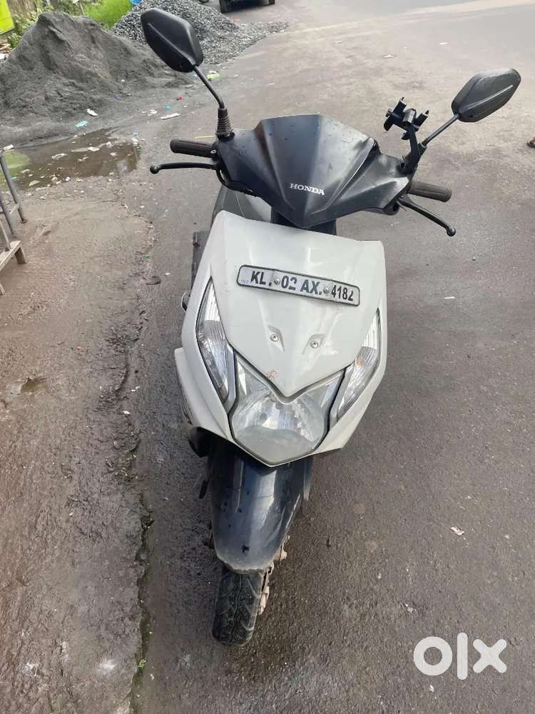 Scooter for rent  399 rs