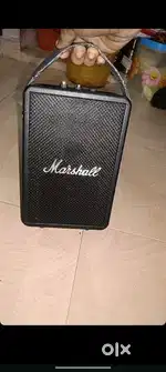 2800 marshall speaker brand new only 2times used