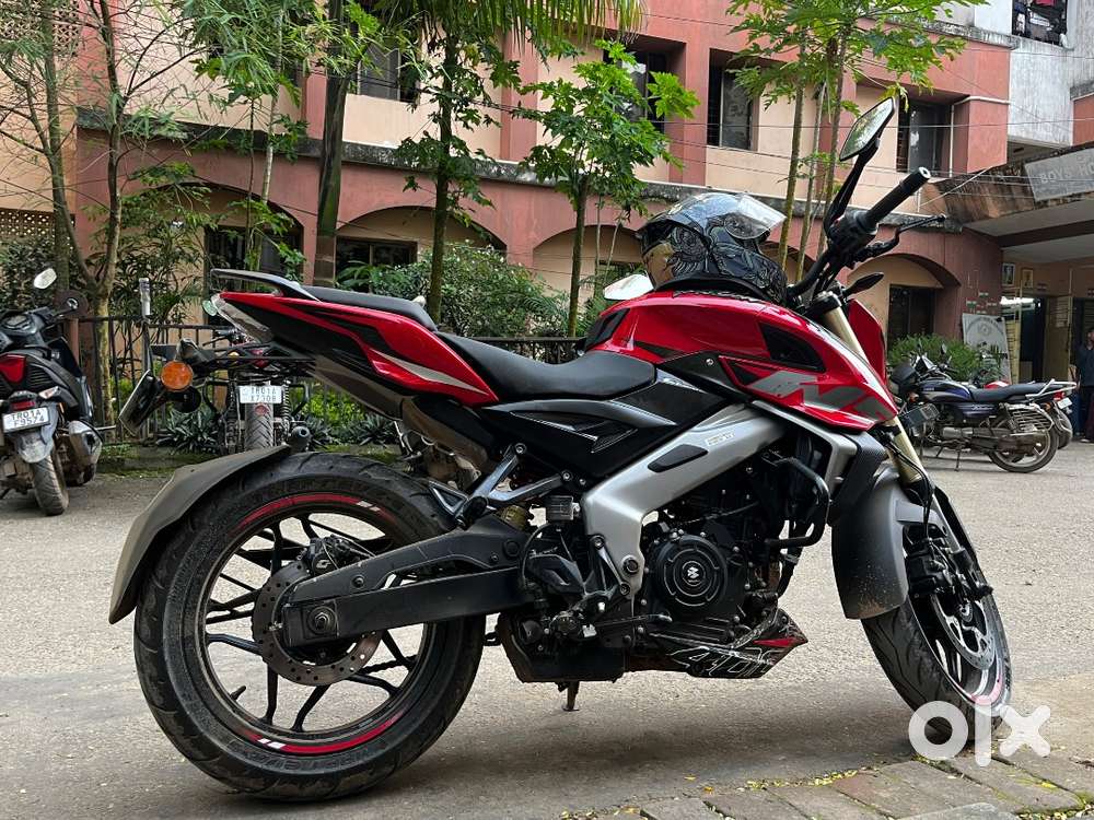Pulsar NS400z - Brand new condition