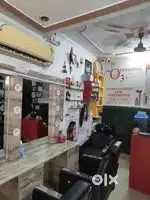 Fresher makeup artist