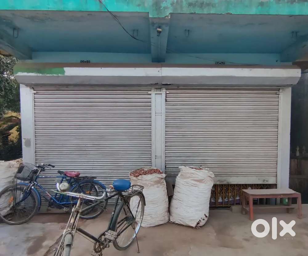 Commercial Space for Rent - Ideal for Bank/Office & Any Brand Store