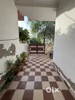 Room on rent for girls