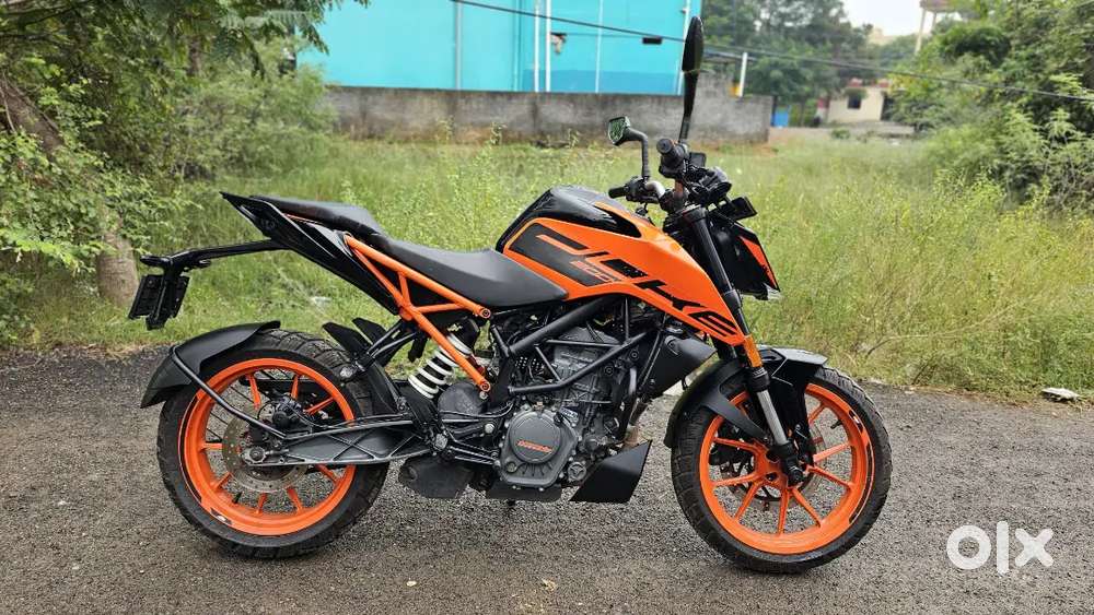 Duke 200 Bs6 (Pay 35k Remaining Emi Option)