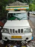 Mahindra bolero maxi truck cng