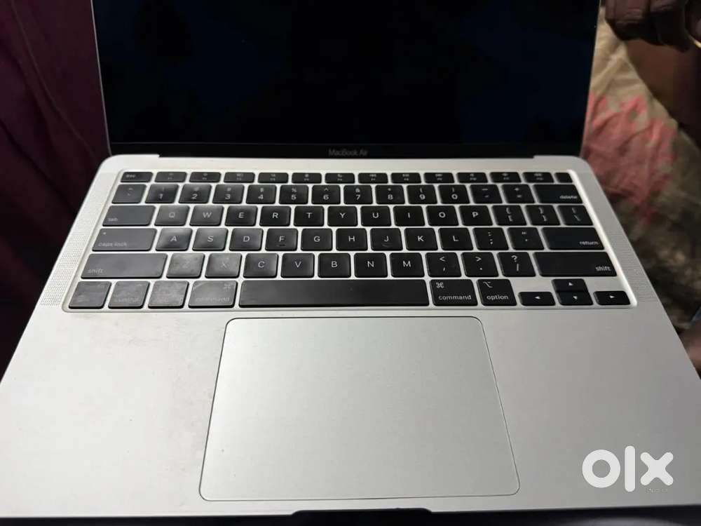 Apple Macbook Air M1