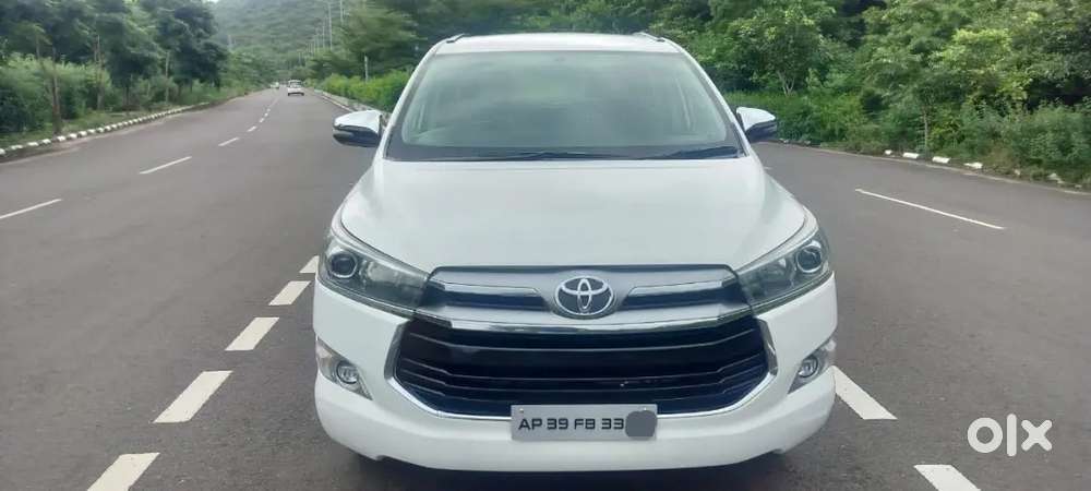 Toyota Innova Crysta 2020 Diesel 209000 Km Driven