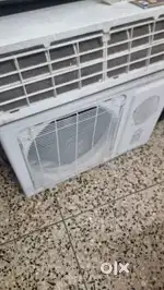 LLoyed 1.5 ton inverter split ac