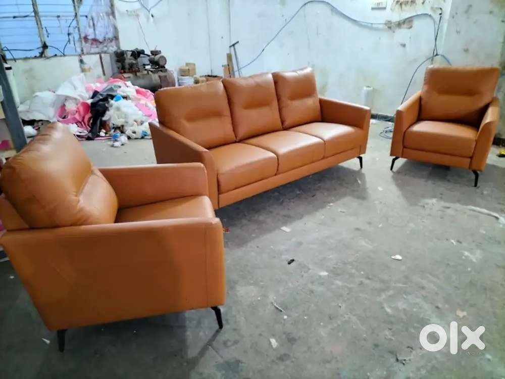 2+3 full handle luxury model in emi available Aliyar Arham Recliner