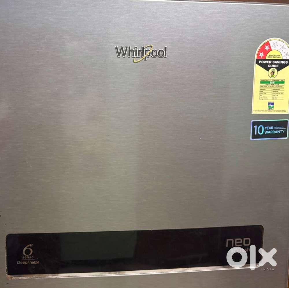 WHIRLPOOL DOUBLE DOOR FRIDGE