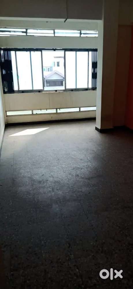 Urgent requirement for 1 girl