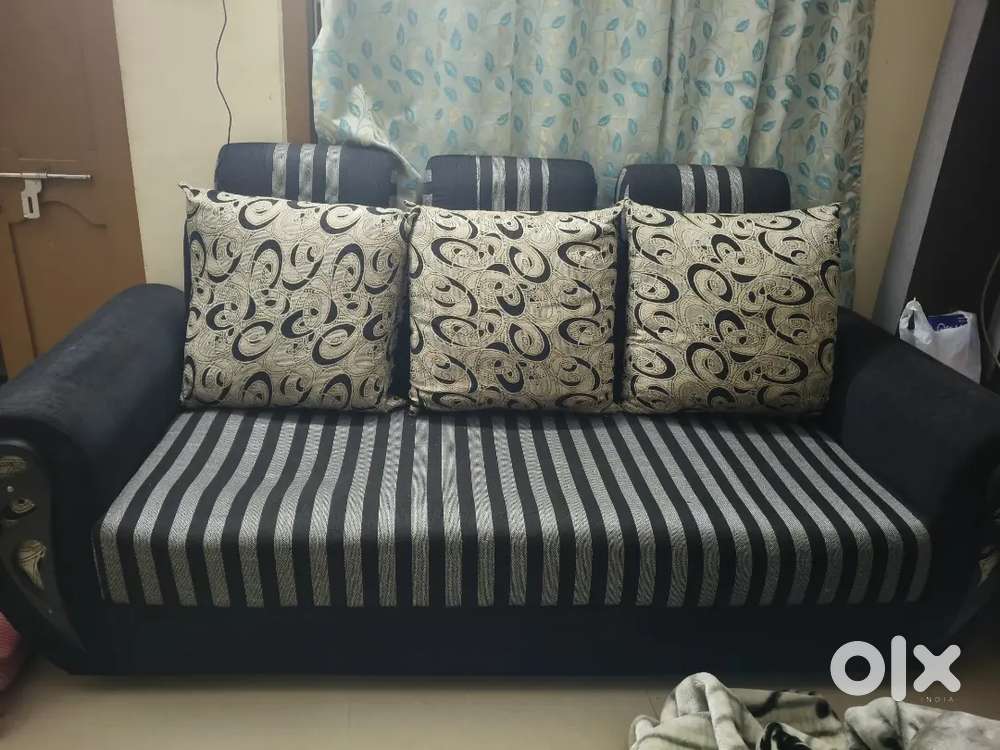 3 seater sofa