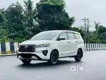 Toyota Innova Crysta 2.4 V 7 STR, 2016, Diesel