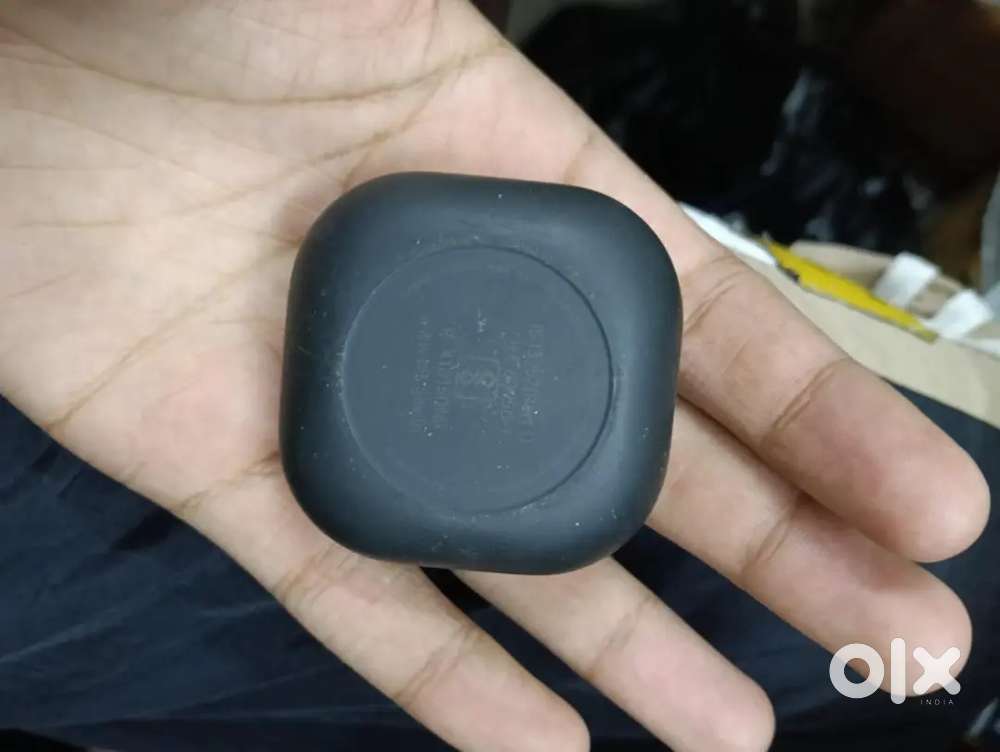 Samsung earbuds pro 2 like new condition