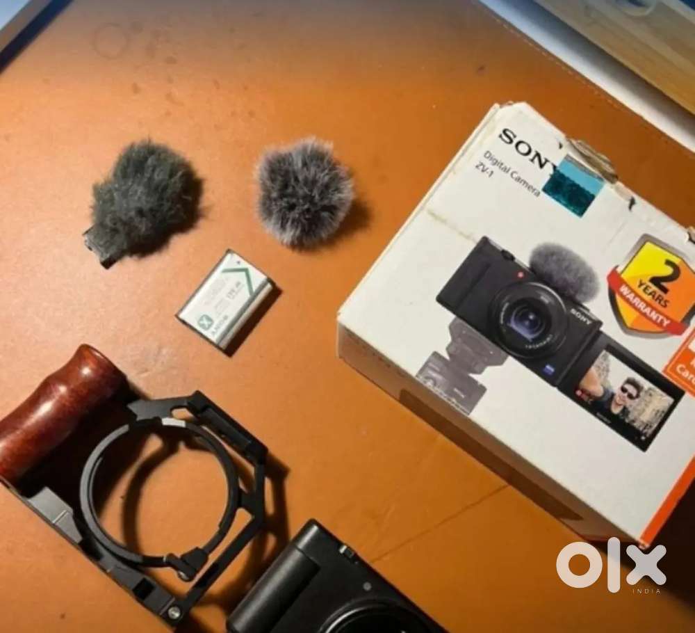 Sony zv 1  with box and free cover and charger