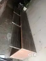Computer Table Very long in size for 4 computers