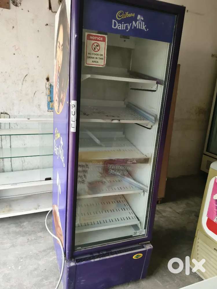 Commercial Refrigerator / Fridge