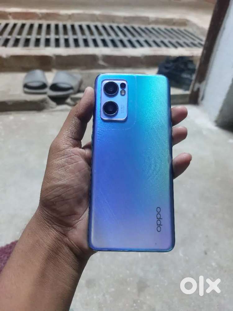 Oppo reno 7  8/256 5g