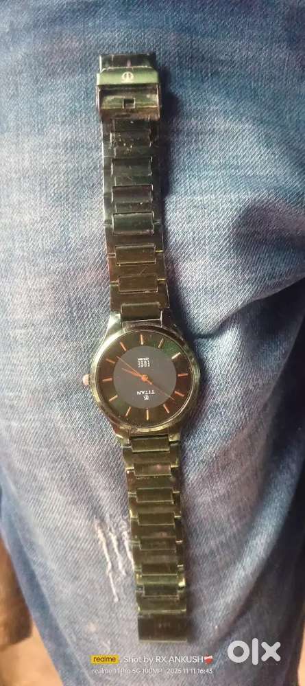 This whatch price on online or offline is 35000