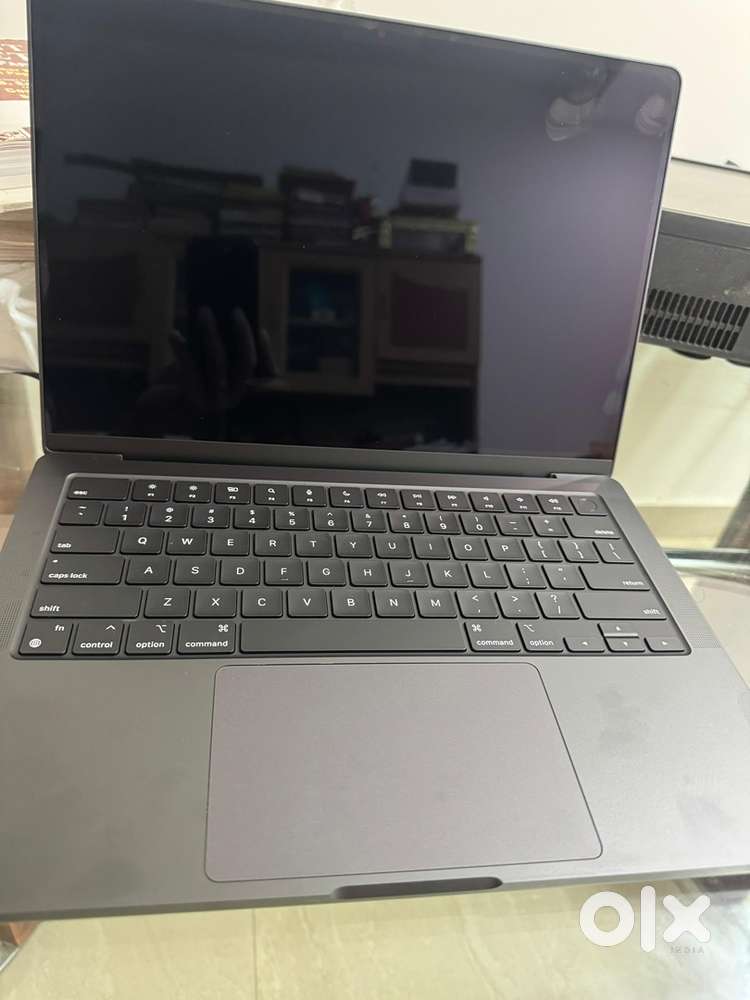 Apple Macbook Pro M4 2024