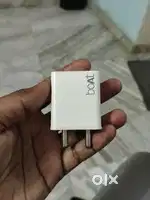 Boat 20w iphone adapter