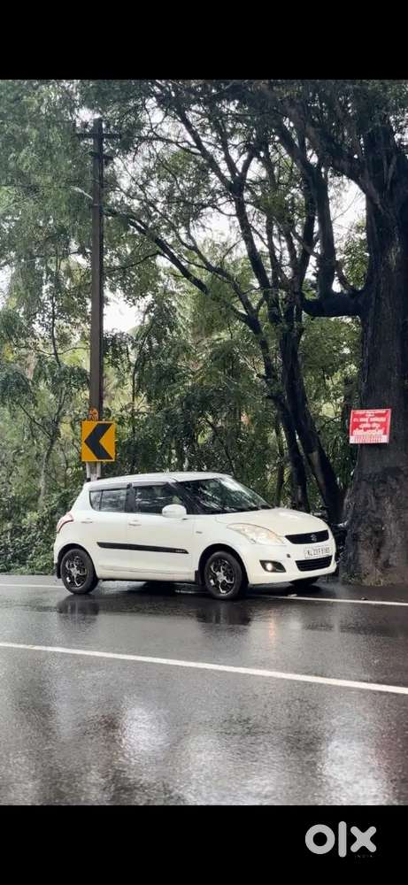 Maruti Suzuki Swift 2012 Diesel 114000 Km Driven