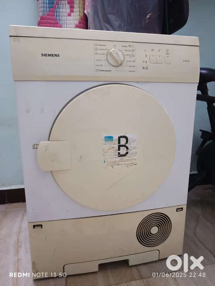 Clothes dryer.
