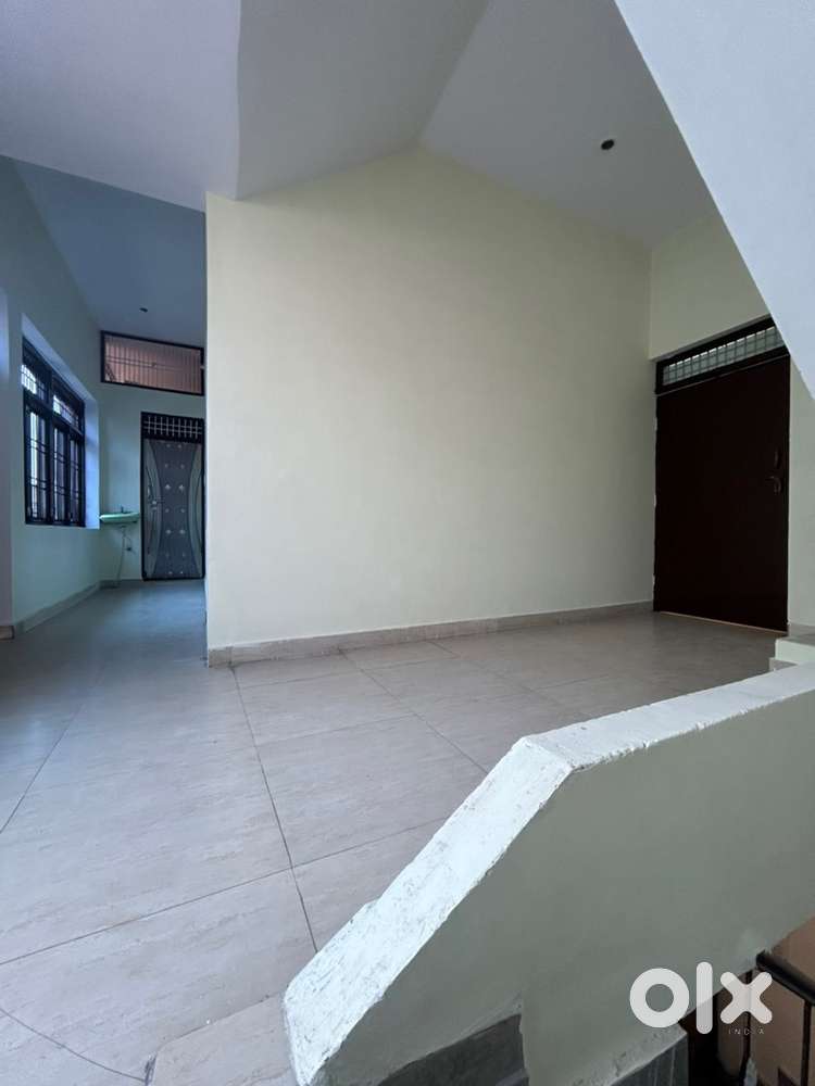 Bijli ghar no. 4 property for rent