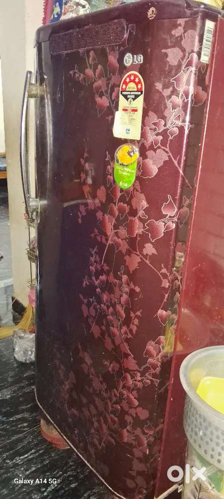 LG fridge 215 Litre
