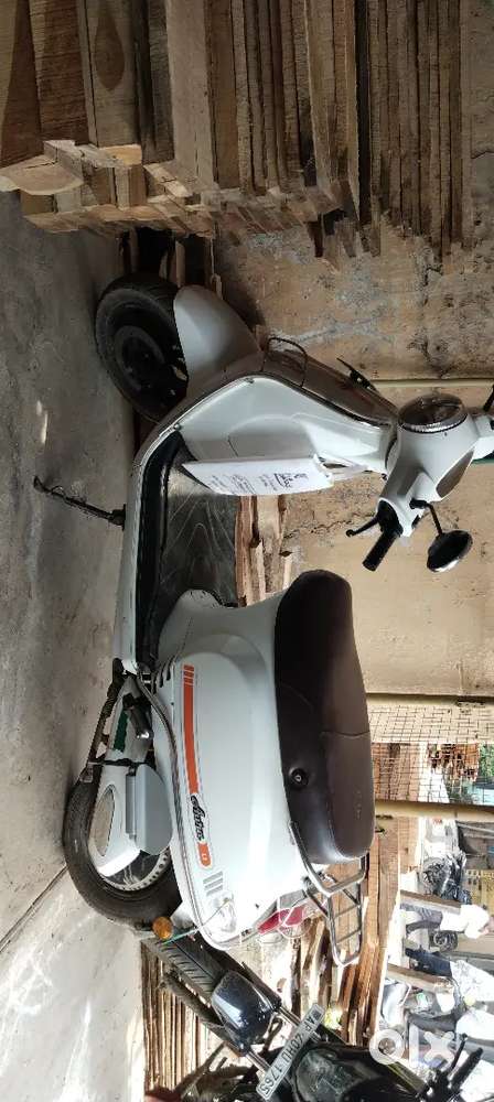 Good condition. 1year warenty balance. Aura Belnling