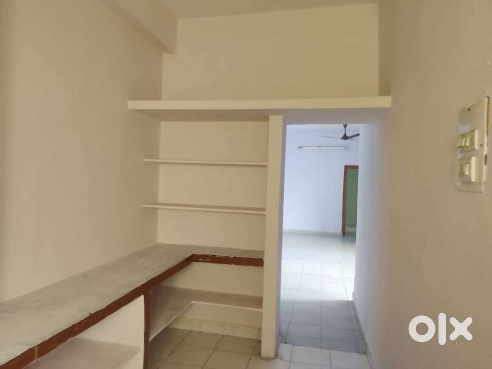 South 980 sft 2 bhk ( tarnaka )