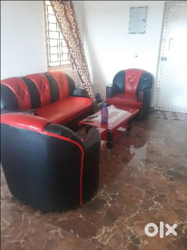 Room for single men working person to share 3 bhk flat in gated commun