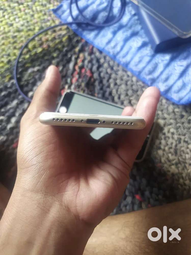 iPhone 7 fresh condition
