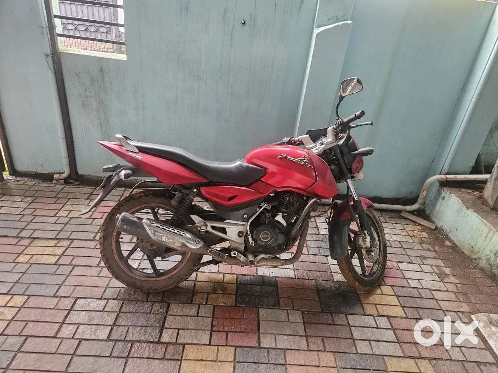 Pulser 150 good condition