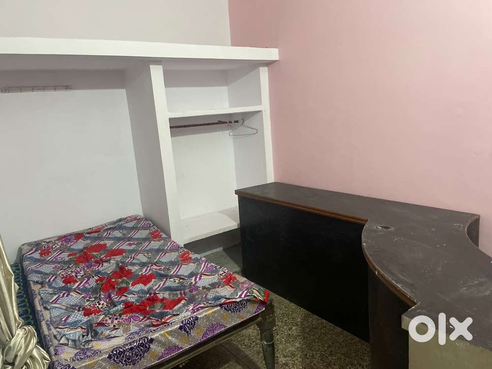 Room for rent for girl