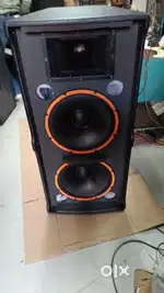Speaker Rcf model top