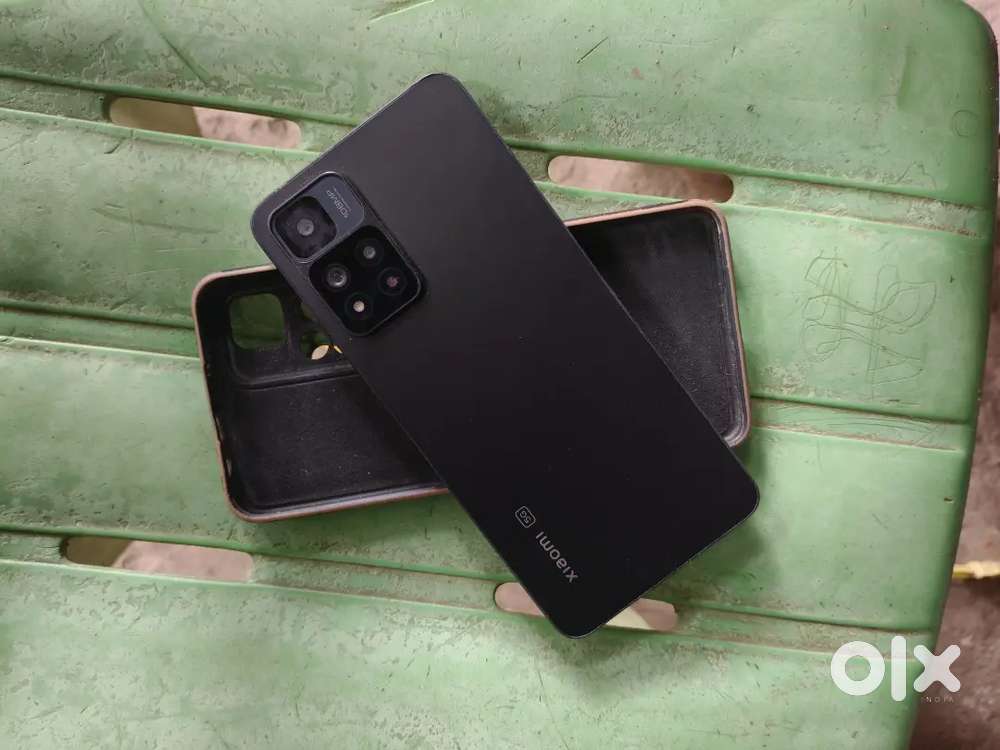 Mi 11i 8/128