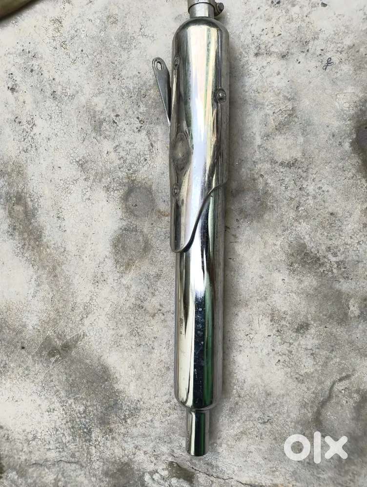 Bullet original stock silencer with Bend pipe and both spoke rim