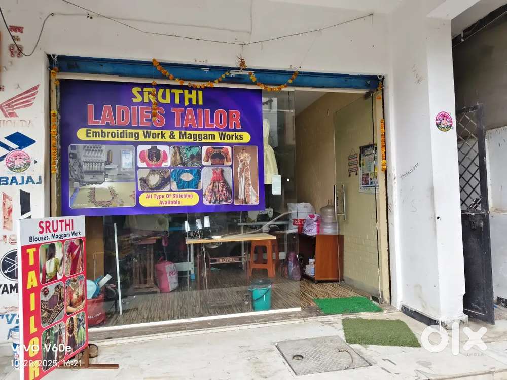 Shruti tailor shop saleing with equipments