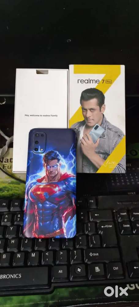 Realme 7 pro 4G phone  128Gb 6+5Gb Ram only display change no problem