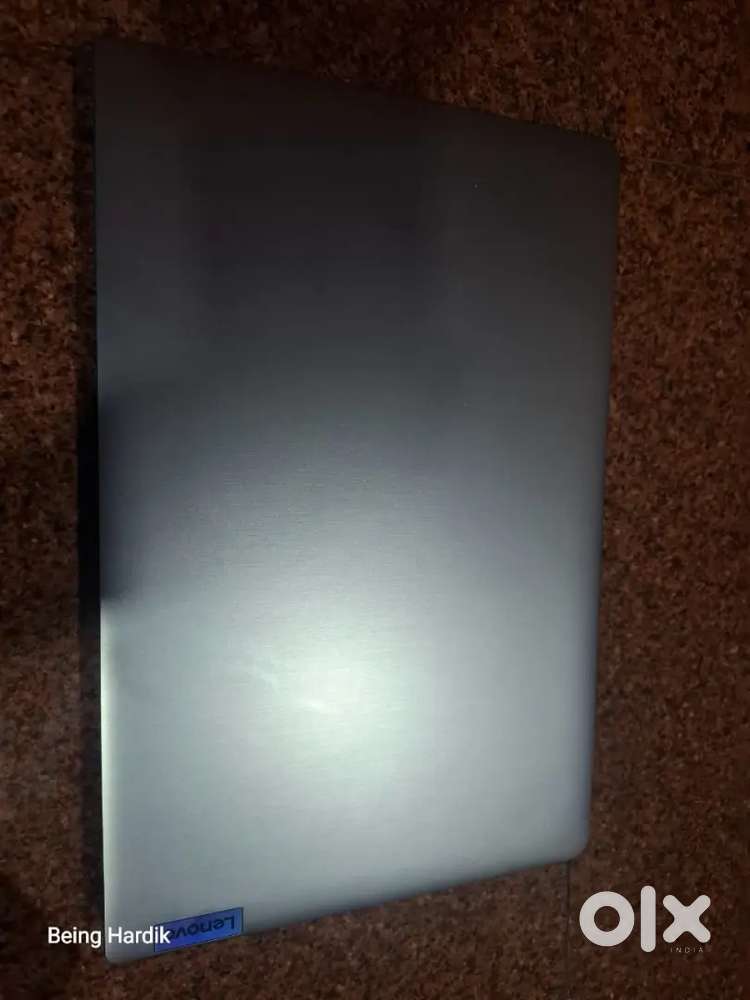 Lenovo Ideapad 3
15ITL8